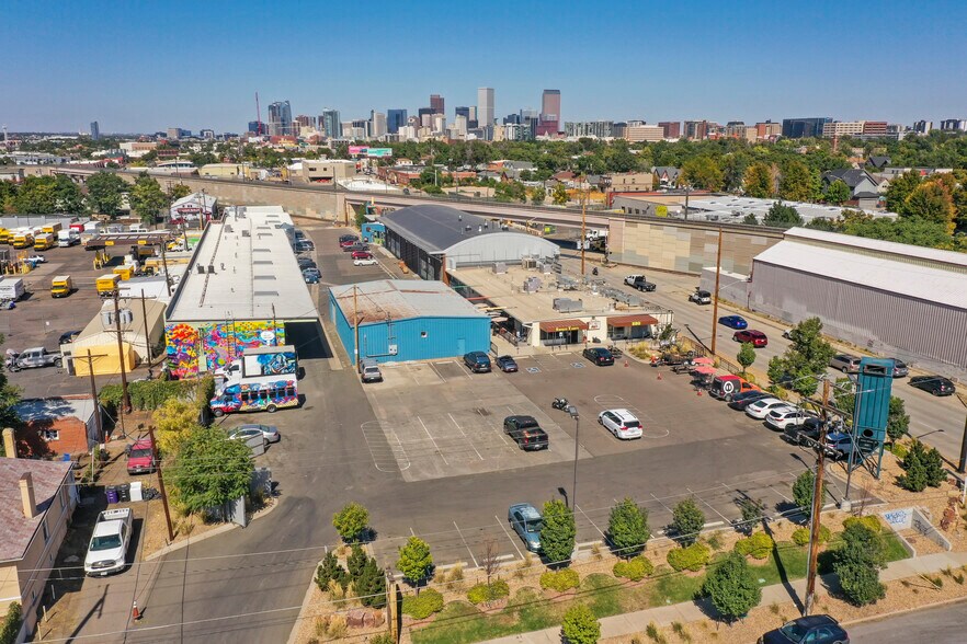 More Photos Of 900 W 1st Ave, Denver Storefront For Lease