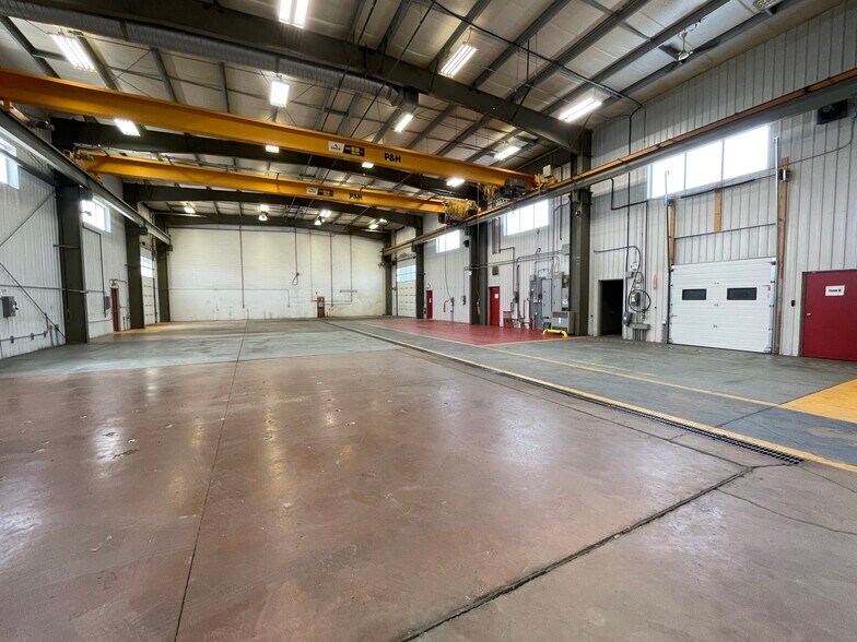 More Photos Of 7756 Edgar Industrial Way, Red Deer Warehouse For Sale
