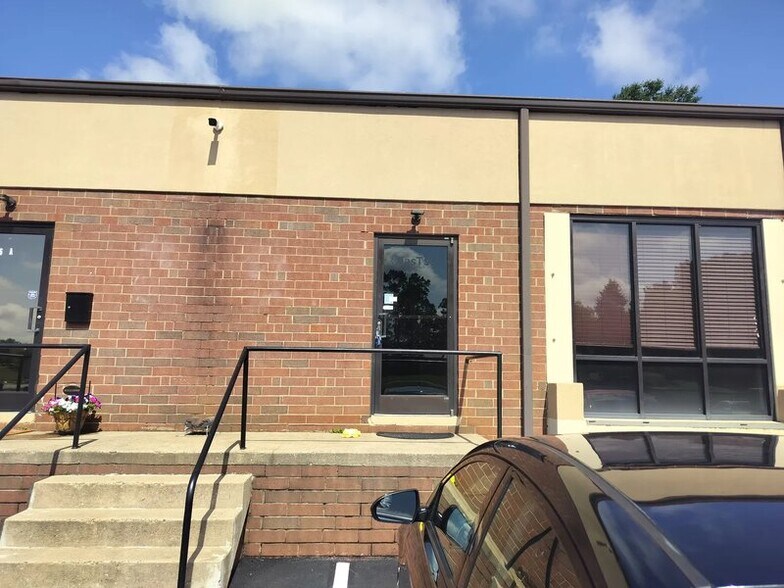 More Photos Of 1516 F Ave SE, Hickory Warehouse For Lease