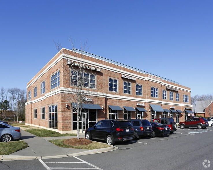 Primary Photo Of 11301 Golf Links Dr N, Charlotte Medical For Lease