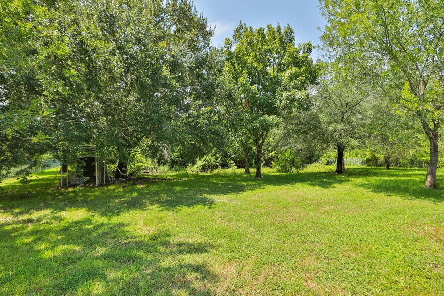 More Photos Of 21719 Mueschke Rd, Tomball Land For Sale