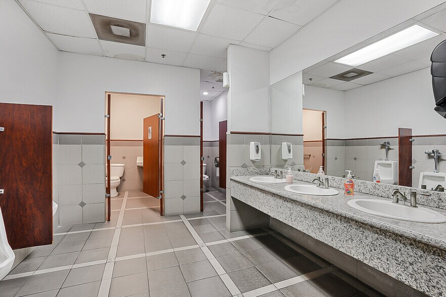 More Photos Of 291 NW 37th Ave, Miami Funeral Home For Sale