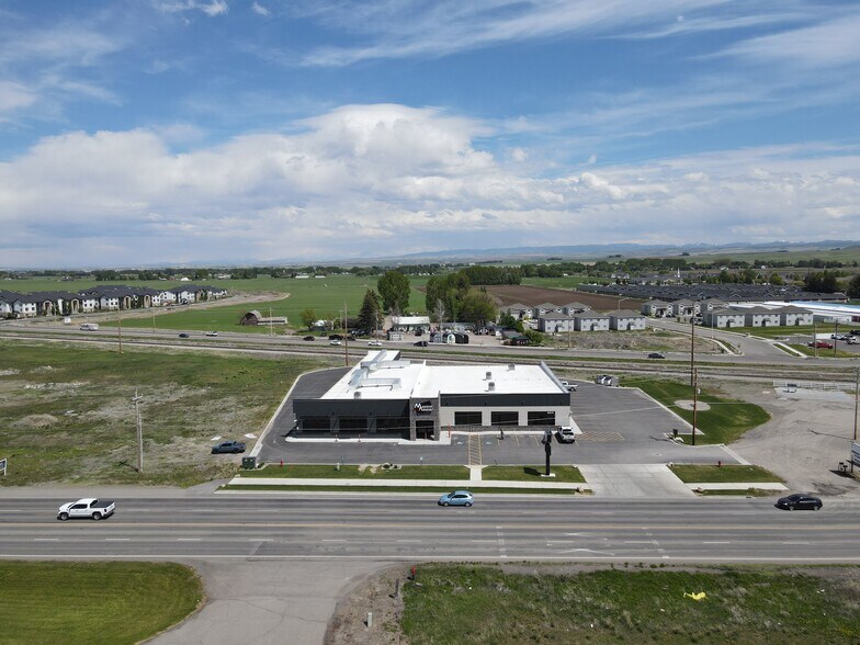 More Photos Of 870 N 2nd E, Rexburg General Retail For Lease