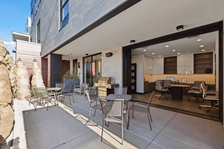 More Photos Of 275 Lake St, Wayzata Office Residential For Lease