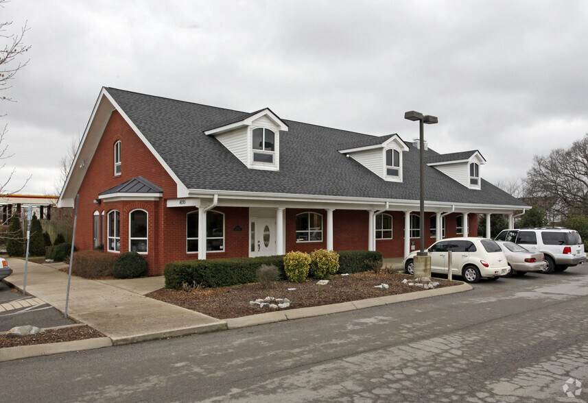 Primary Photo Of 4095 Mallory Ln, Franklin Medical For Sale