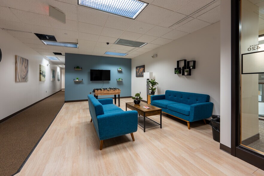 More Photos Of 901 Tower Dr, Troy Coworking Space