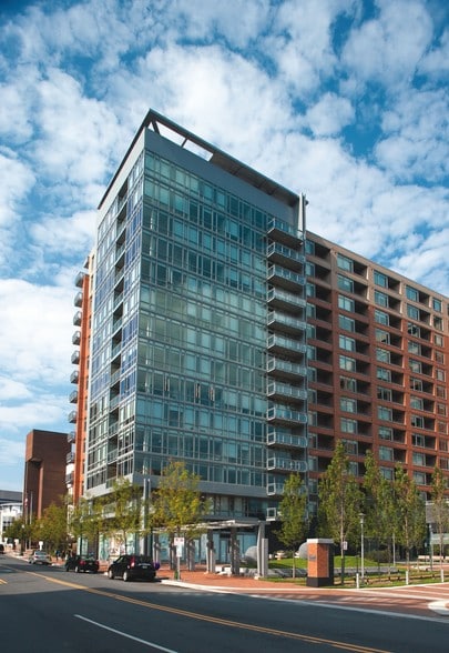 More Photos Of 8710 Cameron St, Silver Spring Apartments For Lease