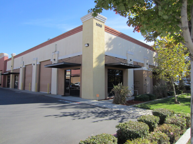 Primary Photo Of 1416 Mariani Ct, Tracy Warehouse For Lease