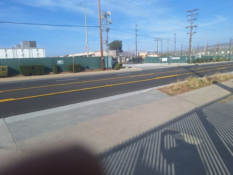 More Photos Of 939 W Main St, El Cajon General Retail For Sale