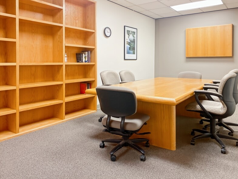 More Photos Of 131 Stony Cir, Santa Rosa Coworking Space