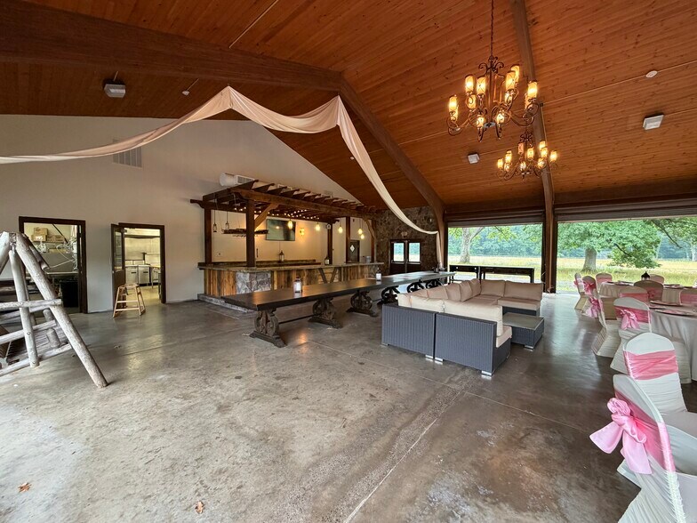More Photos Of 52 Nestle Dr, Fulton Lodge Meeting Hall For Sale