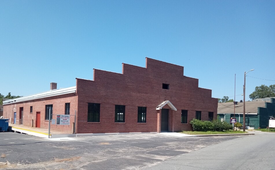 Primary Photo Of 311 Stiles Ave, Savannah Unknown For Lease