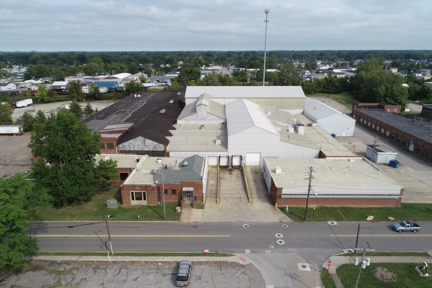 Primary Photo Of 810 Taylor St, Elyria Manufacturing For Lease