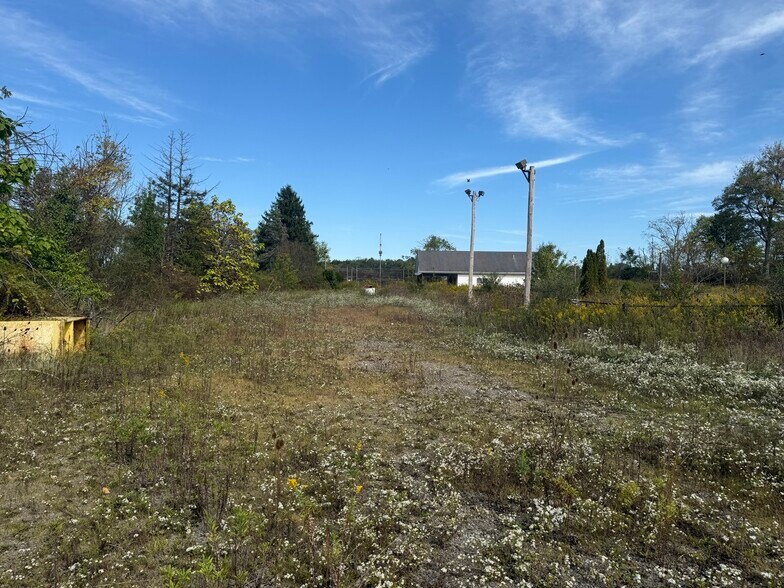 More Photos Of 554 W Main St, Saxonburg Land For Lease