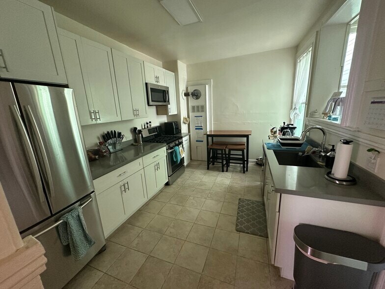 More Photos Of 241-251 Dolores St, San Francisco Apartments For Sale