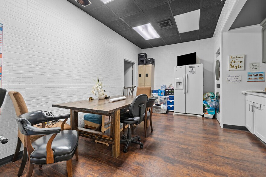 More Photos Of 2810 Tidewater Dr, Norfolk Medical For Sale