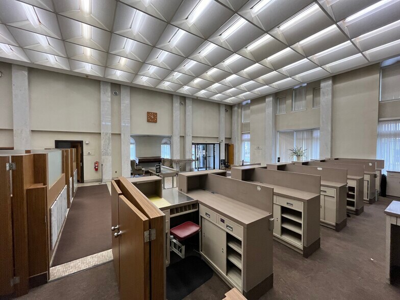 More Photos Of 260 Sunbury St, Minersville General Retail For Sale