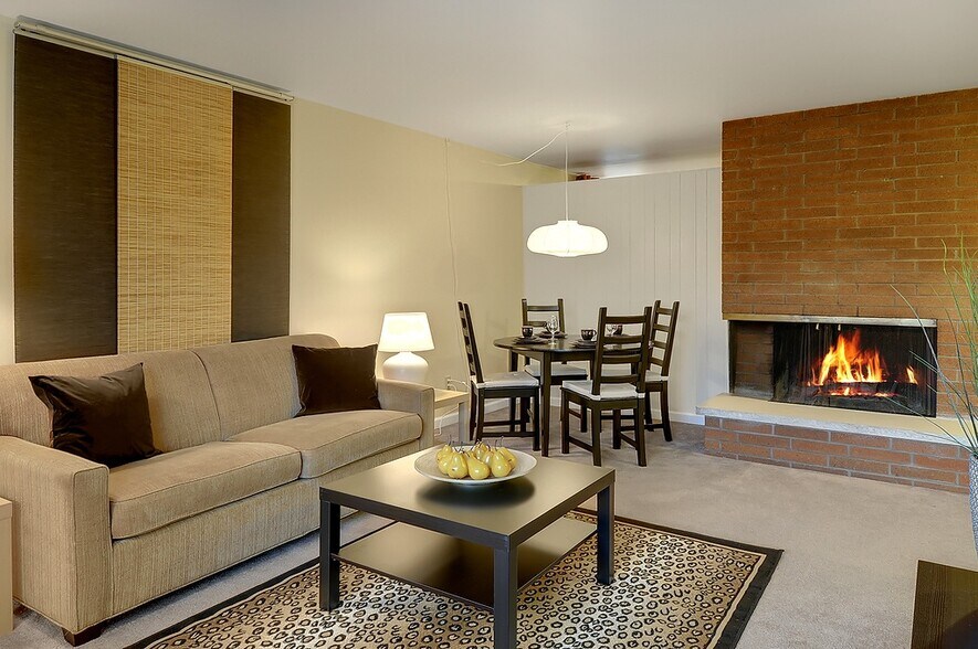 More Photos Of 4301 Whitman Ave N, Seattle Apartments For Sale