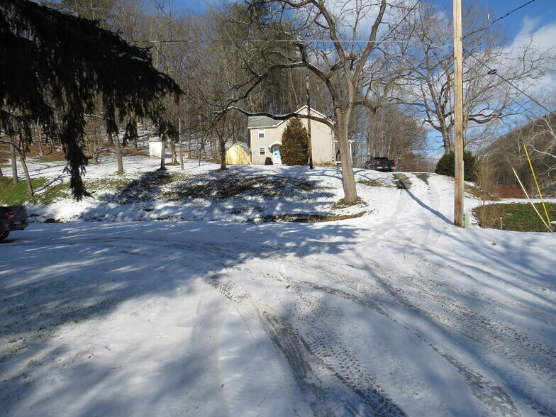 More Photos Of 703 Dauva Luch Rd, Herndon Land For Sale
