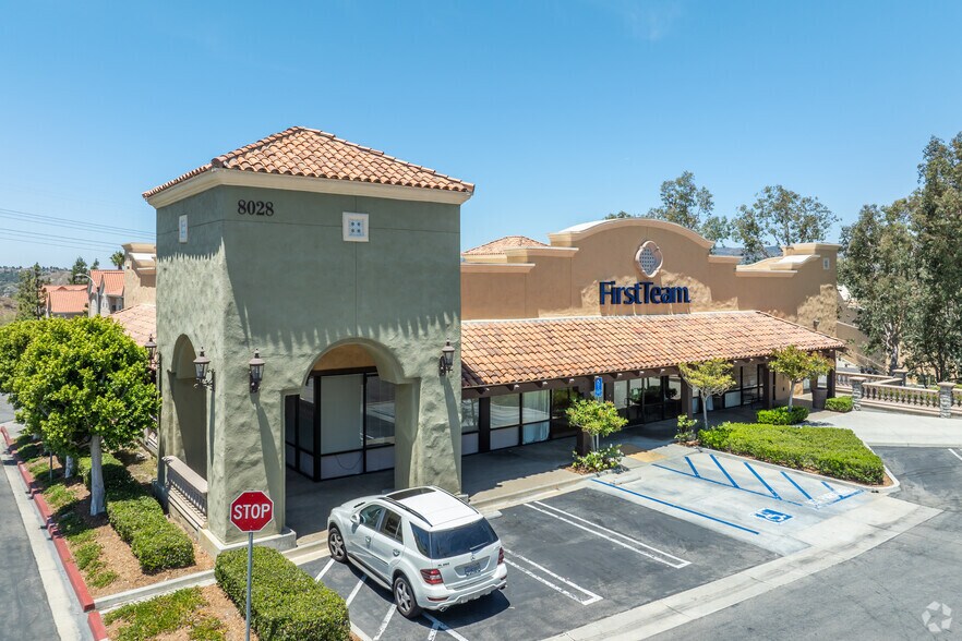 Primary Photo Of 8028 E Santa Ana Canyon Rd, Anaheim Freestanding For Lease