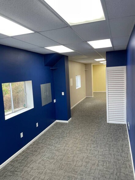 More Photos Of 6146 N Croatan Hwy, Kitty Hawk Storefront Retail Office For Lease