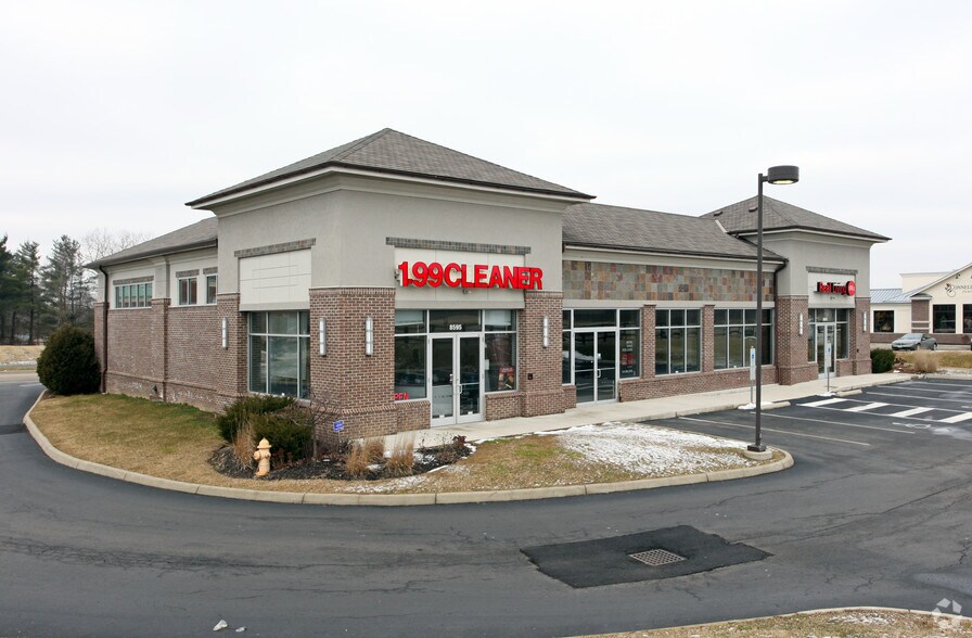 More Photos Of 8591-8595 Owenfield Rd, Powell Freestanding For Lease