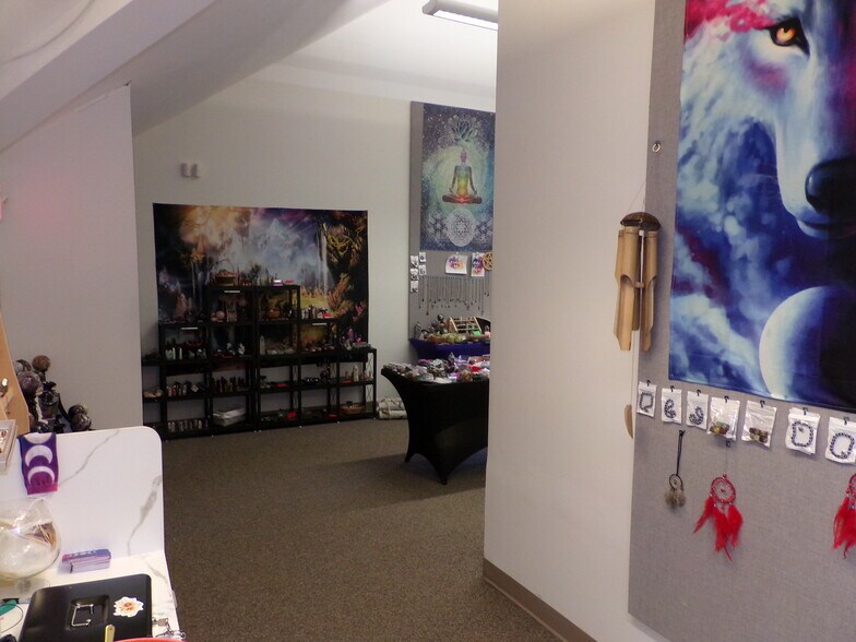 More Photos Of 171 Daniel Webster Hwy, Belmont Storefront Retail Office For Lease