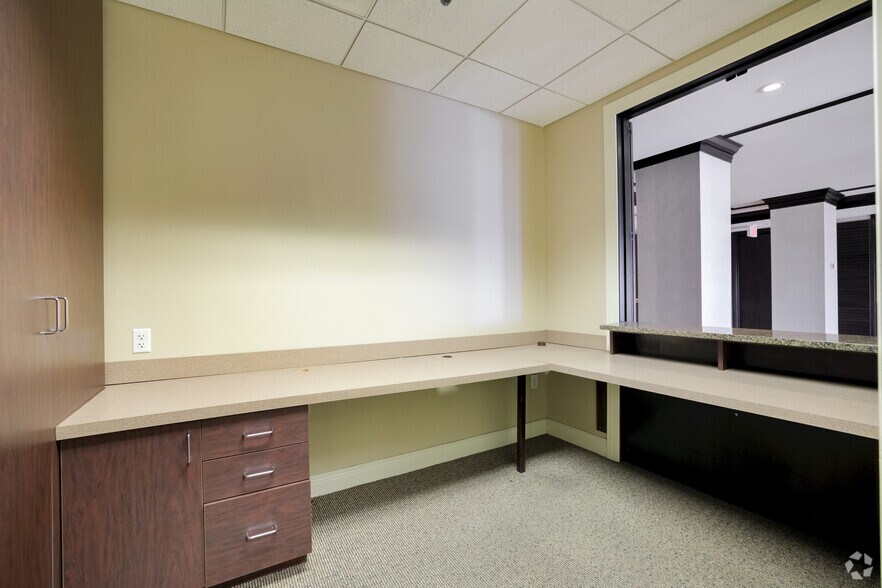 Photo of 11st Floor Ste 1100