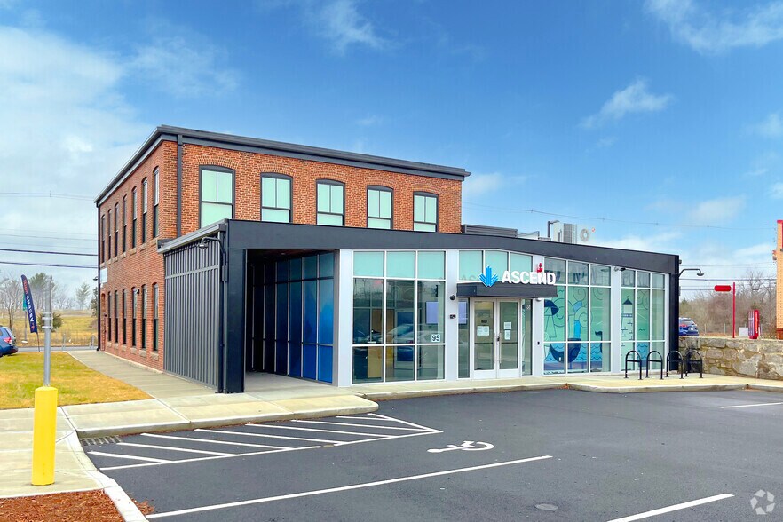 Primary Photo Of 115-119 Coggeshall St, New Bedford Freestanding For Lease