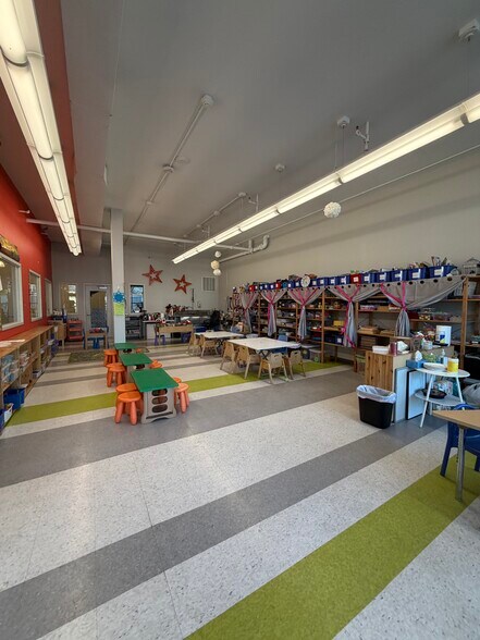 More Photos Of 25 Van Wagner Rd, Poughkeepsie Office For Lease