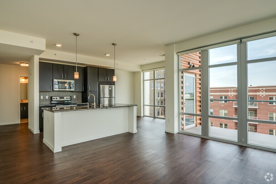 More Photos Of 115 E Walnut St, Green Bay Apartments For Lease