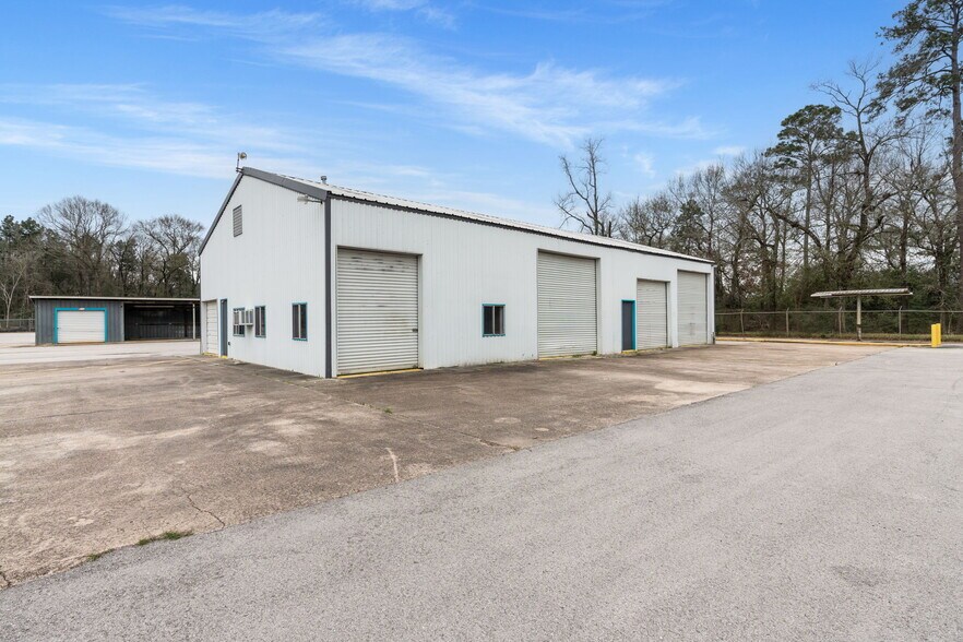 More Photos Of 2200 Sciaaca Rd, Spring Office For Sale