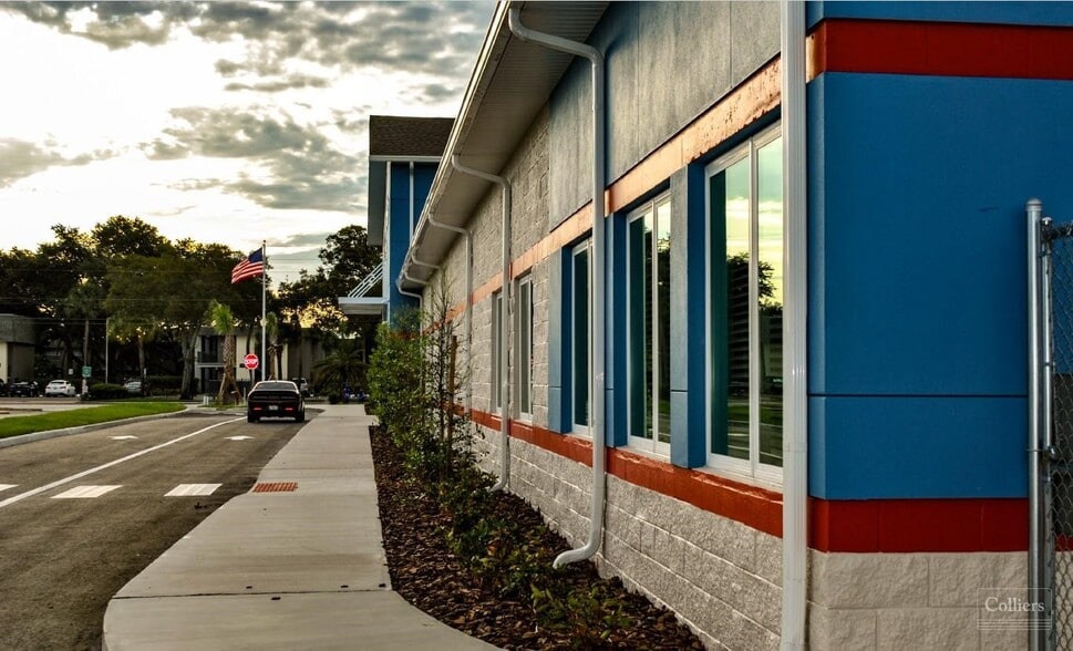 More Photos Of 2220 S 62nd Ave, Saint Petersburg Schools For Lease