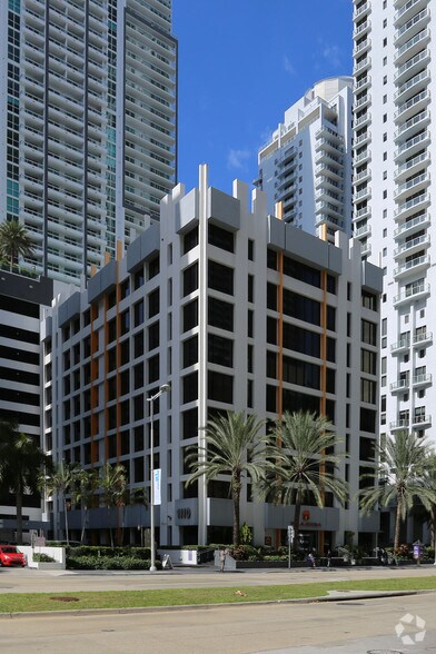 More Photos Of 1110 Brickell Ave, Miami Office For Sale