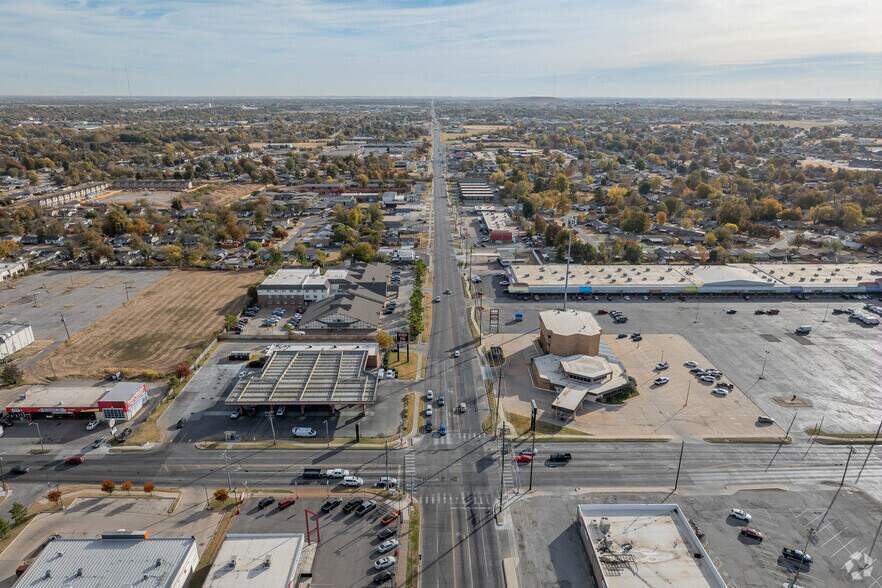 More Photos Of 6000 S Western Ave, Oklahoma City Office For Lease