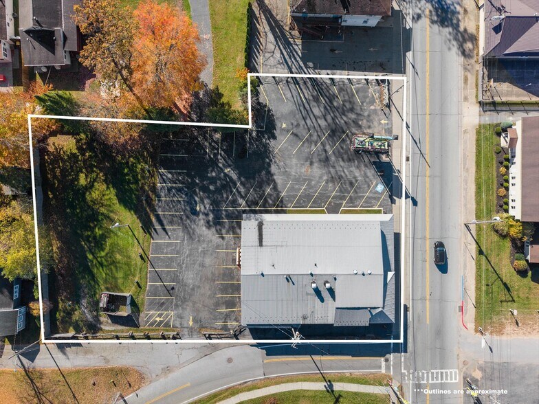 More Photos Of 1424 Main St, Sylvan Beach Restaurant For Sale