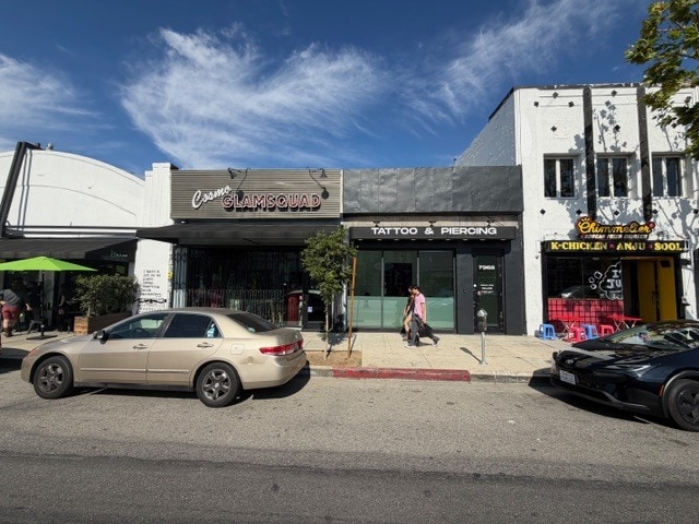 More Photos Of 7365 Melrose Ave, Los Angeles Storefront Retail Office For Lease