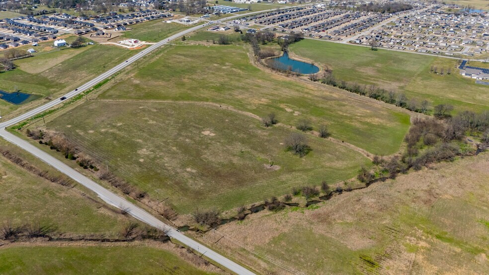More Photos Of TBD E. Heritage Pky, Prairie Grove Land For Sale