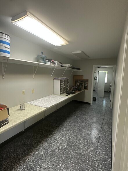 More Photos Of 5411-5461 5411-5461 CA-20 Hwy, Yuba City Warehouse For Lease