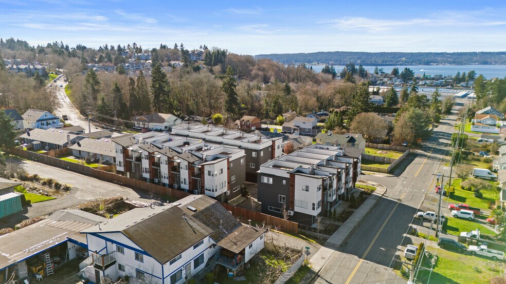 More Photos Of 8524 19th St W, Tacoma Apartments For Sale