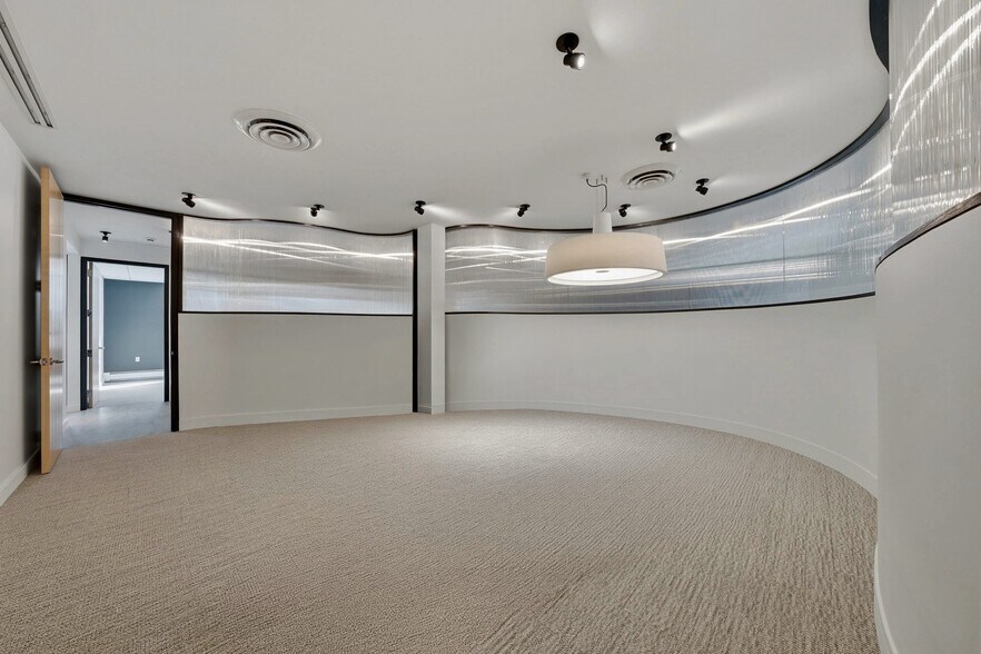 More Photos Of 355 Main St, Armonk Unknown For Lease