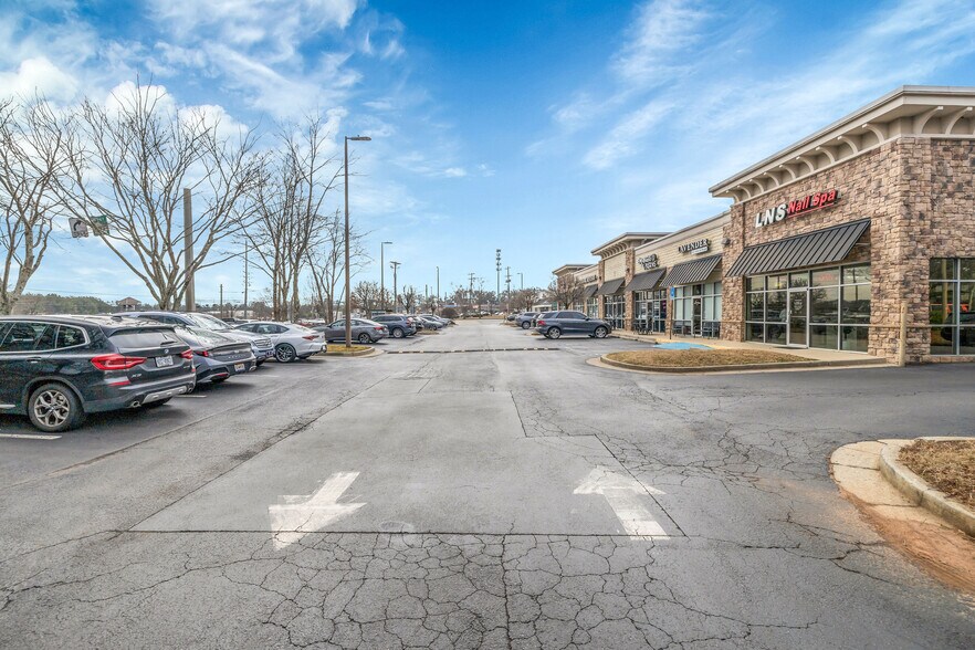Primary Photo Of 11730 Jones Bridge Rd, Johns Creek General Retail For Sale