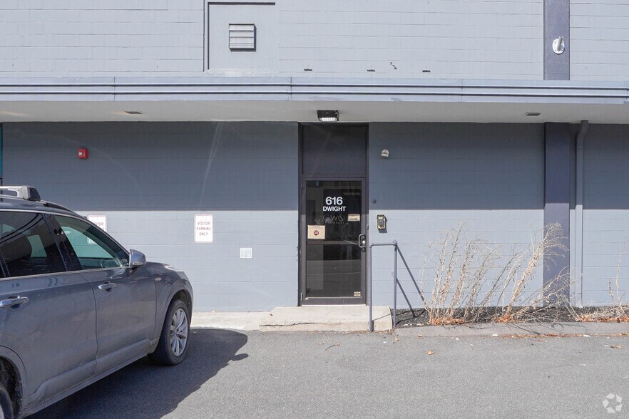 More Photos Of 612-616 Dwight St, Springfield Warehouse For Lease