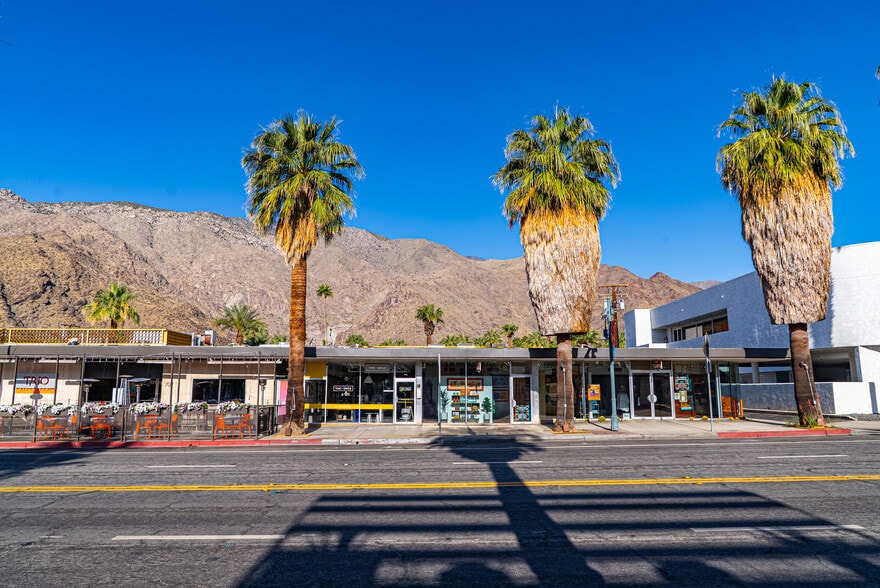 More Photos Of 707-745 N Palm Canyon Dr, Palm Springs Restaurant For Sale