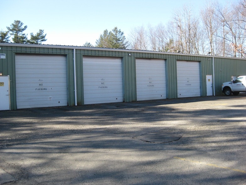 More Photos Of 5-40 Glen Rd, Manchester Warehouse For Lease