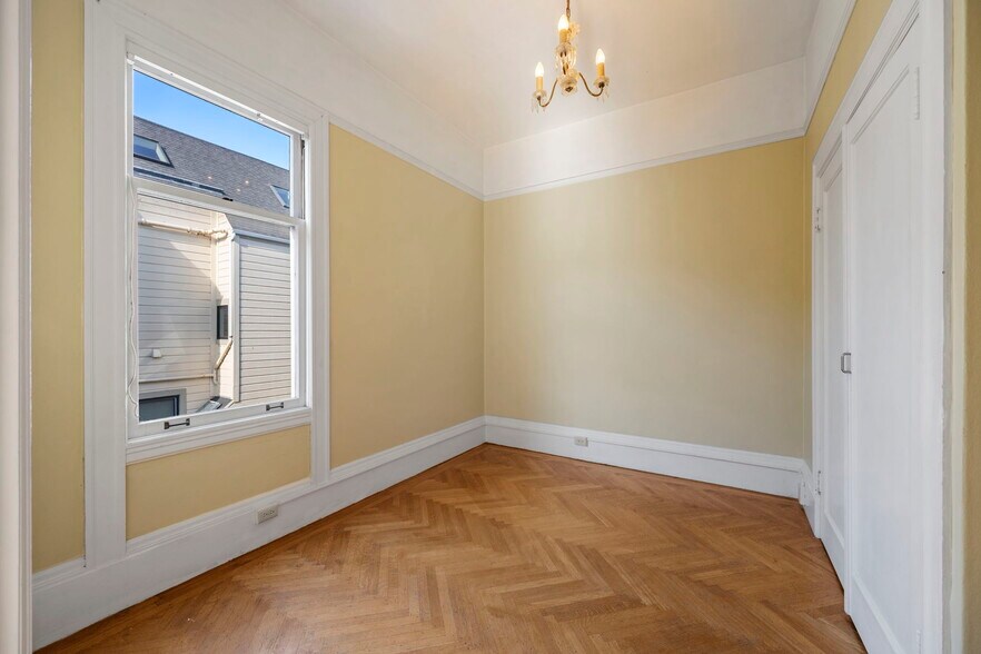 More Photos Of 2 Hugo St, San Francisco Multifamily For Sale
