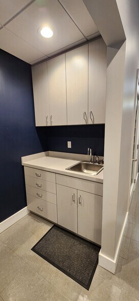 More Photos Of 1401-1451 E Lansing Dr, East Lansing Medical For Sale