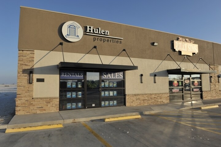 More Photos Of 7602 Us-277 Hwy, Elgin Storefront For Sale