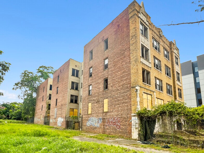 More Photos Of 112 N Walnut St, East Orange Apartments For Sale