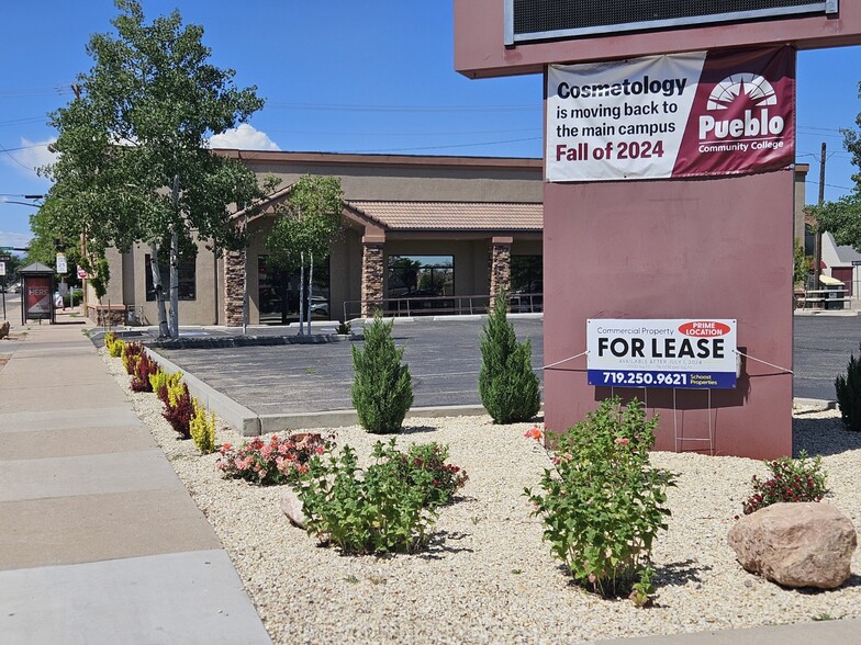 Primary Photo Of 700 W Abriendo Ave, Pueblo Freestanding For Lease